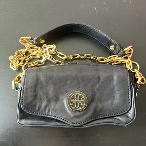 Black Leather Chain Shoulder Bag